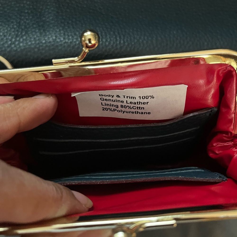 Dooney Bourke bag - Picture 4 of 12